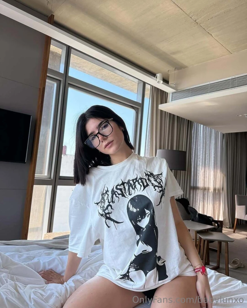 Any room for me to slip in and make it hotter 