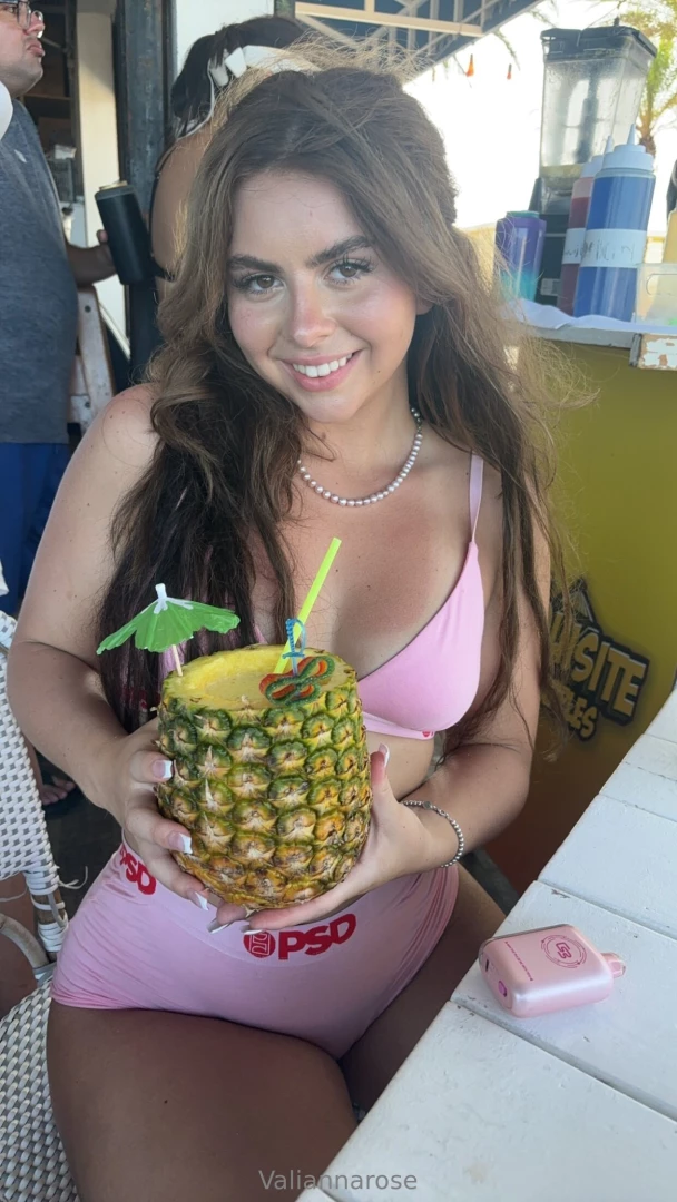 Does pineapple work for girls too 