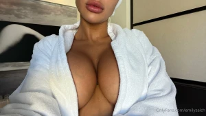 Makeout with me part 1