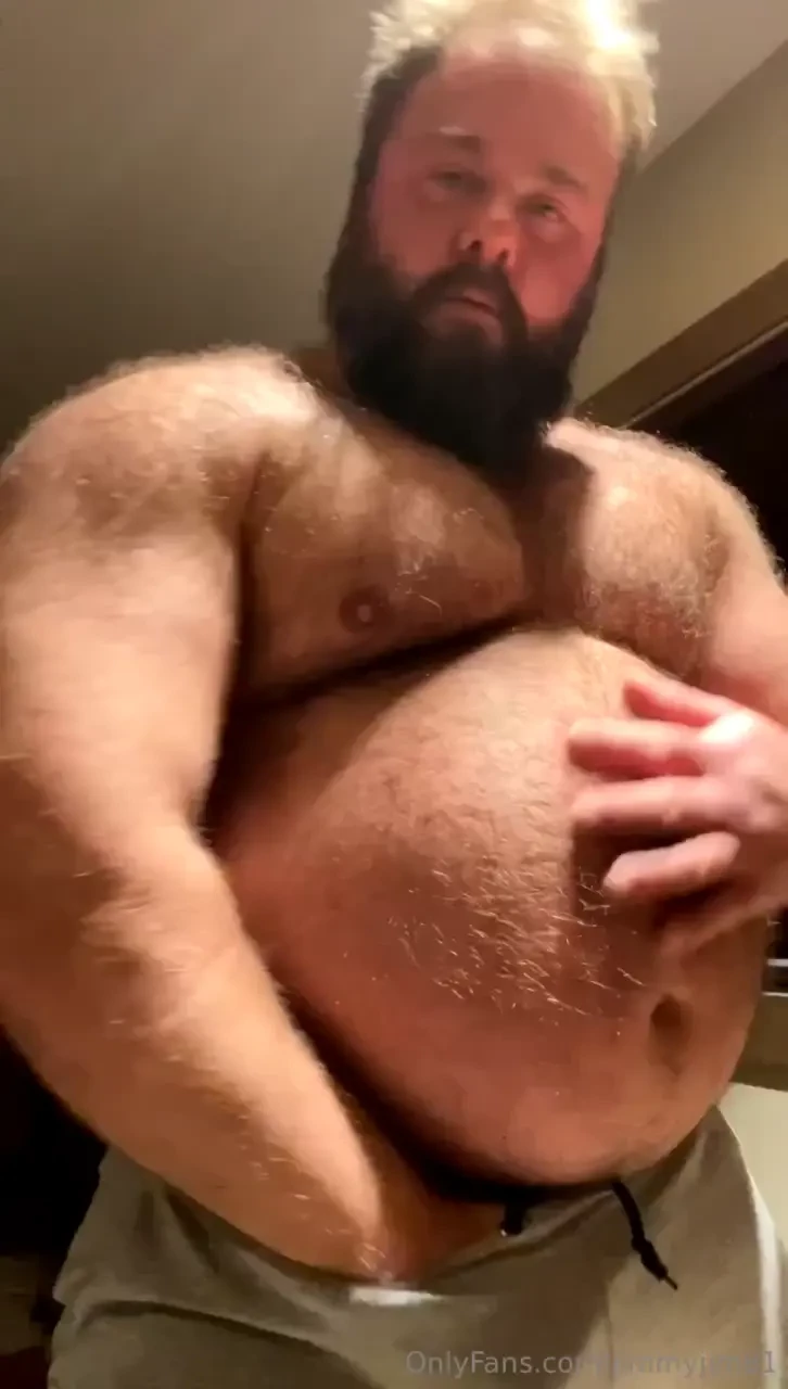 Dad growing feeling big and horny 