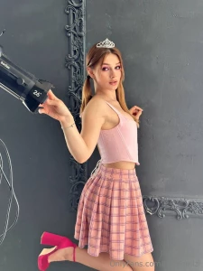 I would be very pleased if i could fulfill wishes make people happy