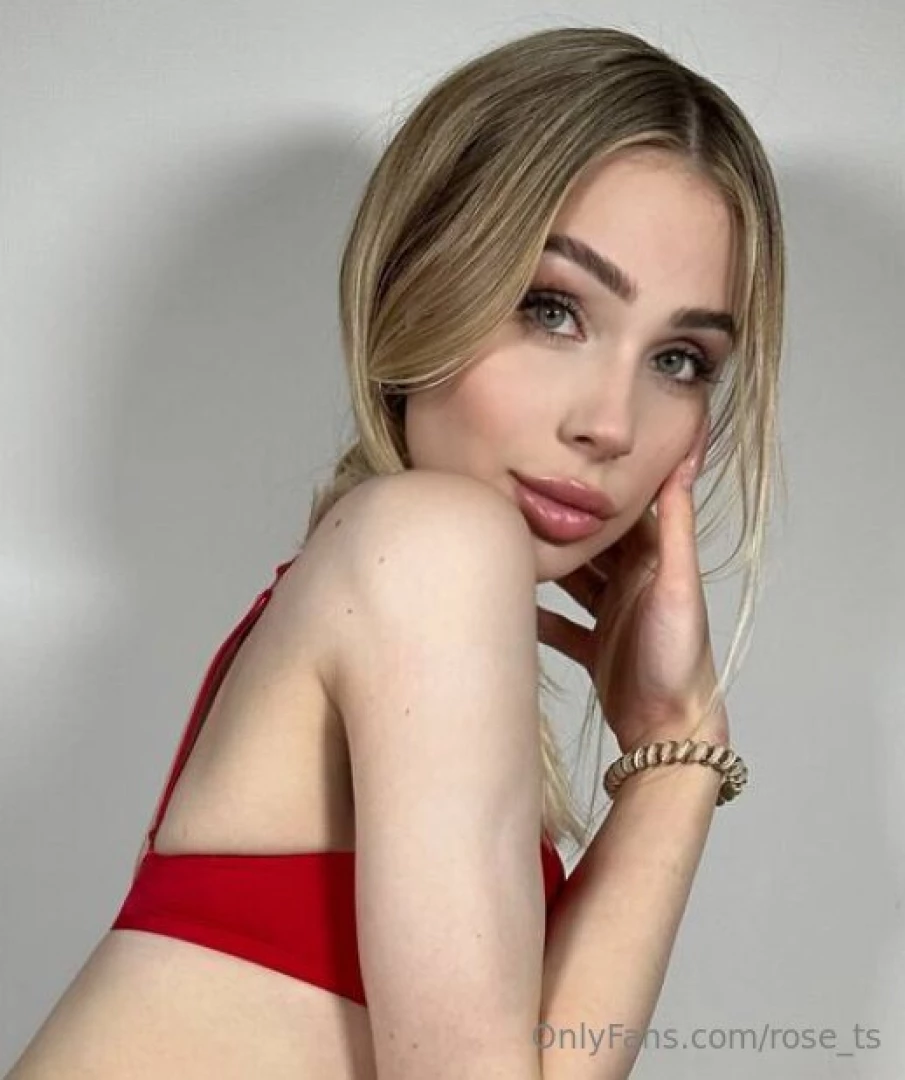 Looking fresh after a workout at the gym nothing gives so much energy 