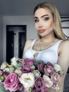 I m in a beautiful mood do you need an excuse to buy flowers for