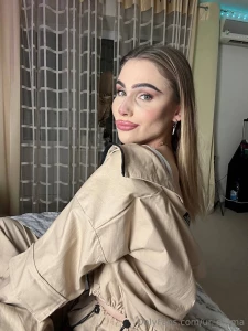 It s a rainy day today and i m enjoying the sounds of drops outside my