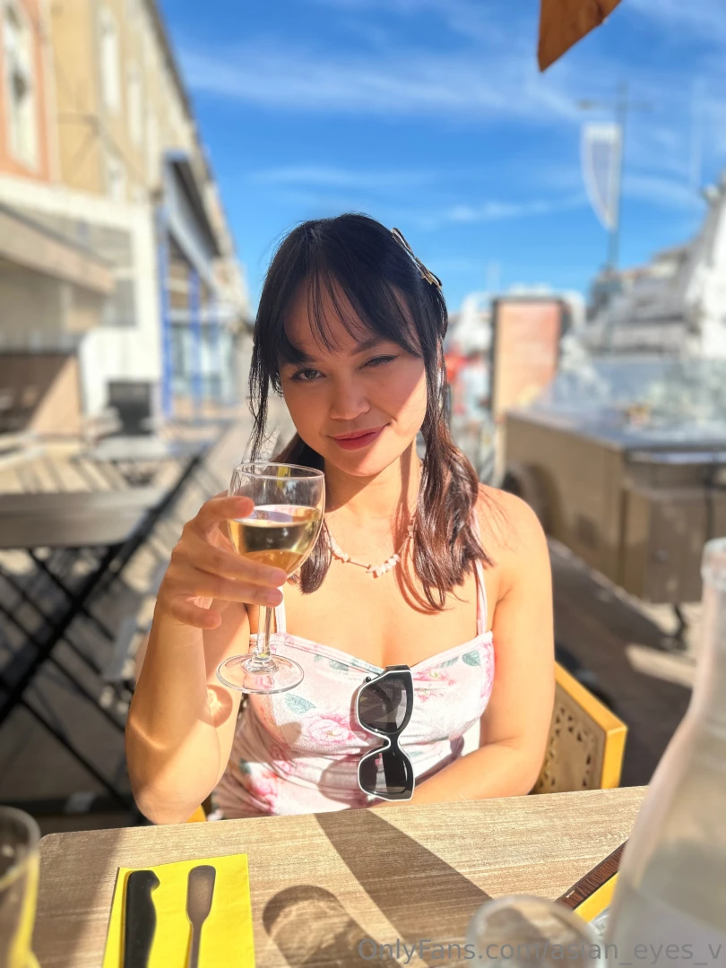 My energy speaks louder than words my confidence radiates without 