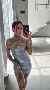 Pink or brown hair color what makes you feel the most that a real