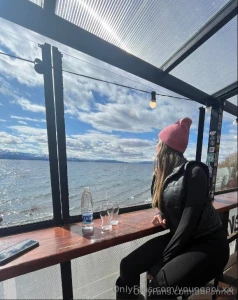 I m back i didn t tell you but i only came in to chat with a few