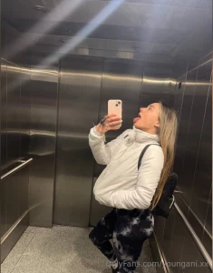 Im waiting for u right noww loveee