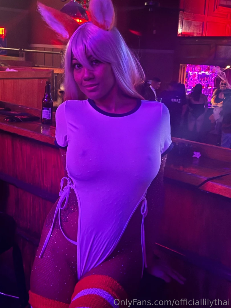 Halloween was so fun definitely my favorite holiday of them all part 2 