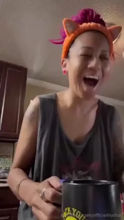 Happy birthday snoop dogg 