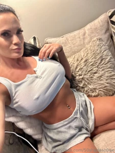 If you wanna see more i ll be in my dm s