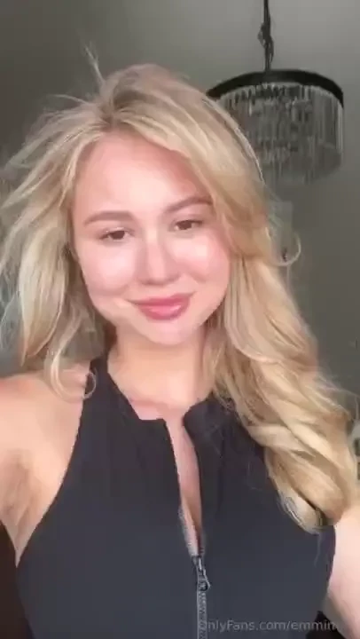 It might be a good idea to zip this up we wouldnt want a wardrobe 