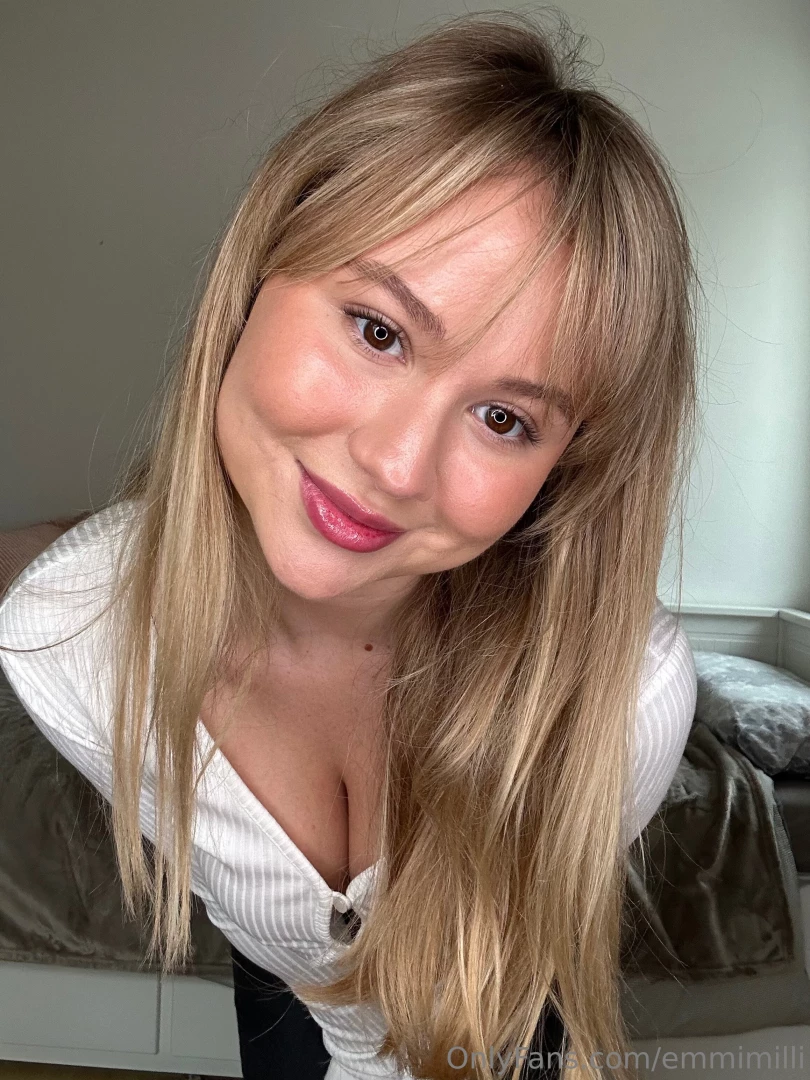 I hope youre having a nice day what made you smile todaaay 