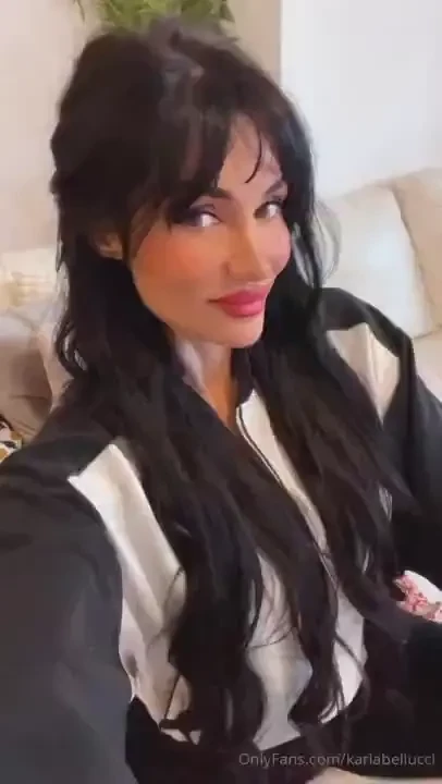 Send the photo only with the tip otherwise you will not have the dick part 2 