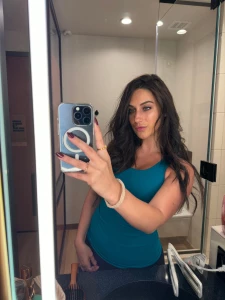 Happy sunday making some coffee now amp talking to you in the dm