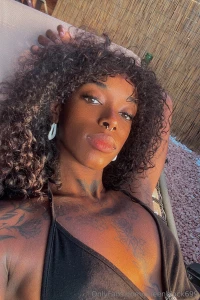 Ogni riccio un capriccio vieni a farmi compagnia