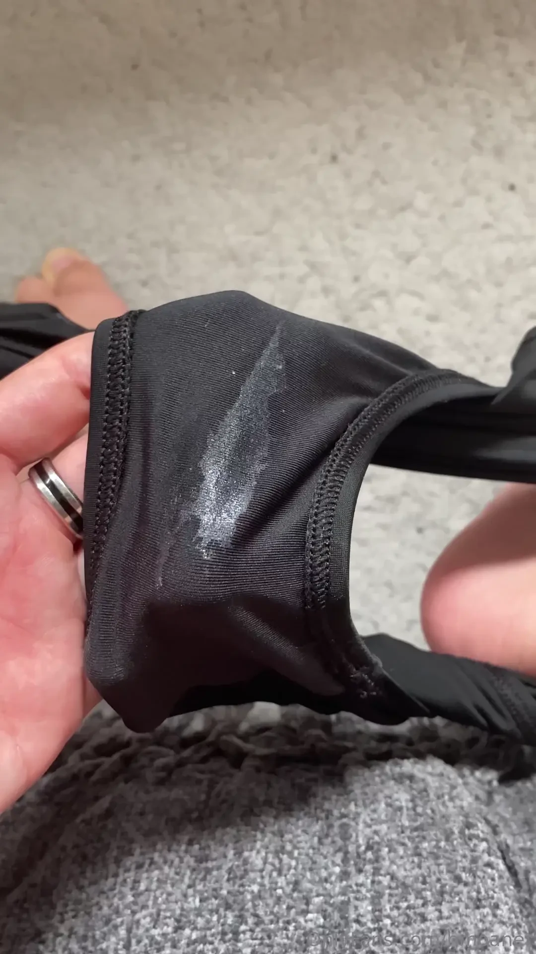 A sneak peak of what the vid i filmed today did to me hint i wear a 