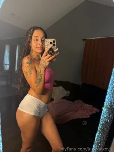 Front or back part 3312