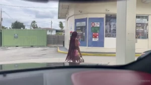 No way i found a of girl at gas station she was actually down to do