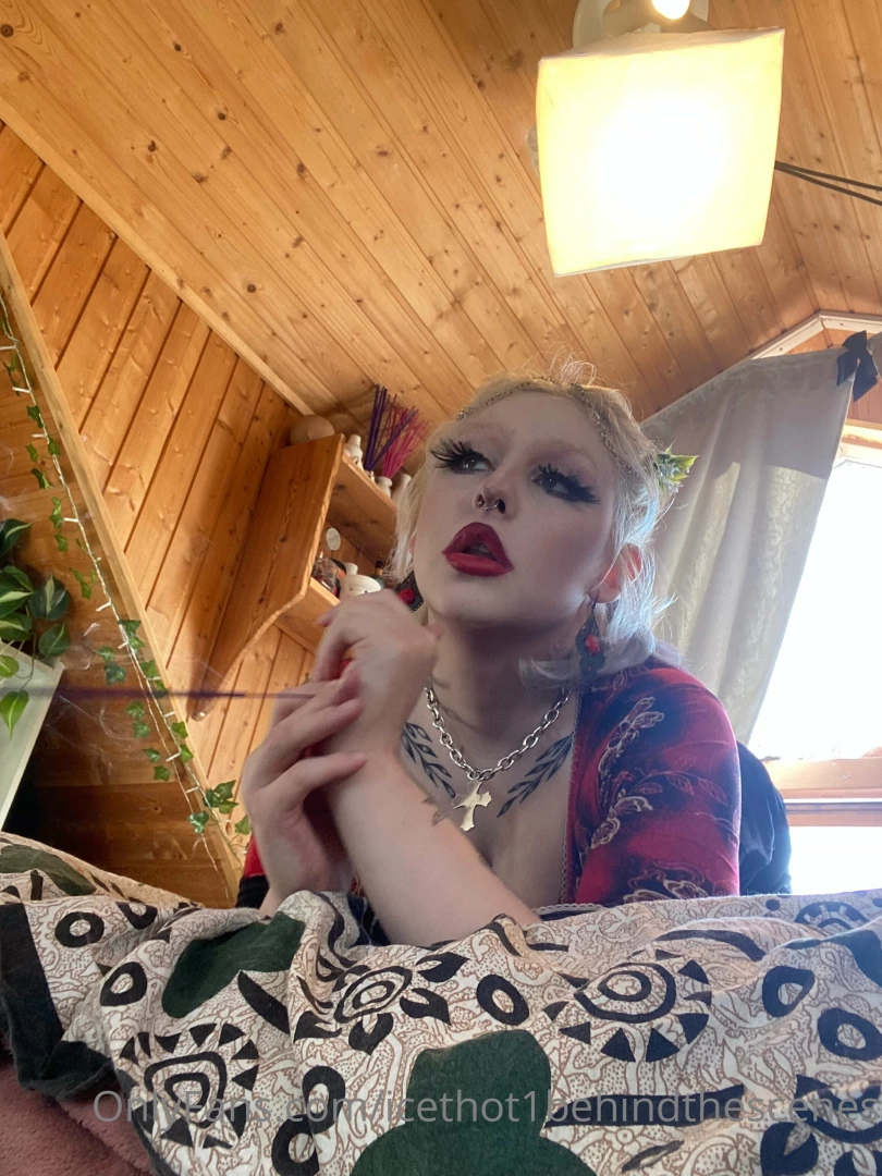 Helloooo i had so much fun yesterday shooting this photoshoot with part 7 