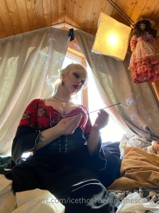 Helloooo i had so much fun yesterday shooting this photoshoot with part 3