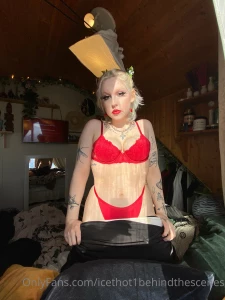 Helloooo i had so much fun yesterday shooting this photoshoot with part 10