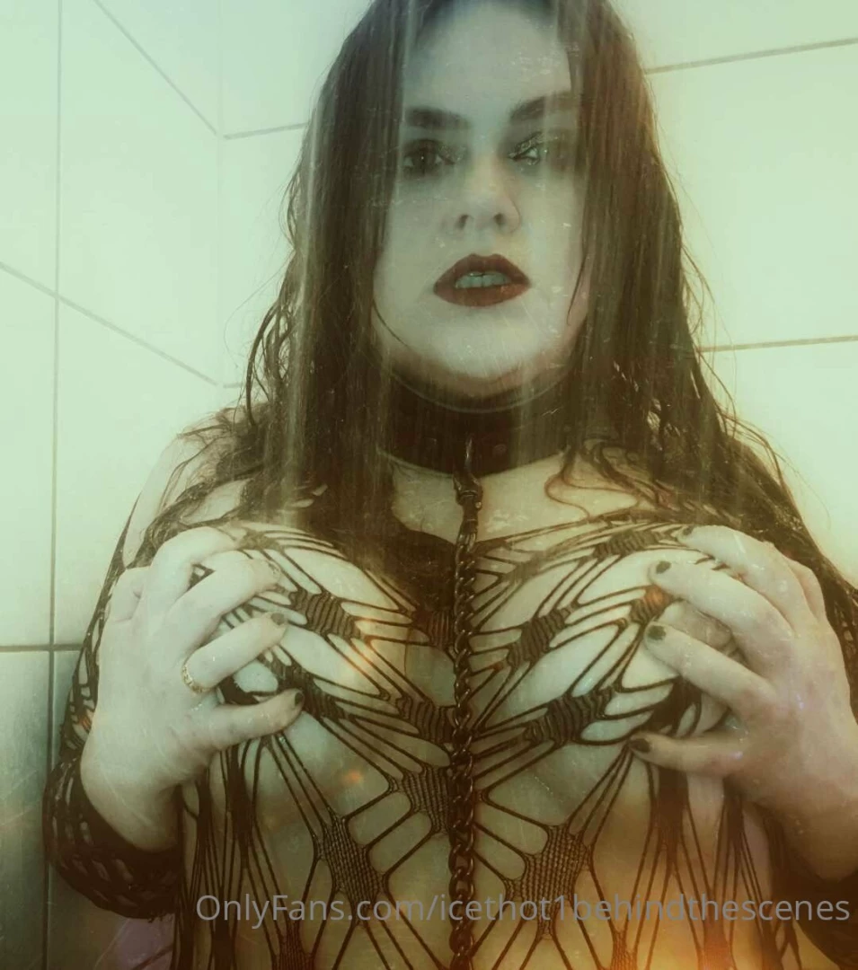 Liciouskitty curvy sexy and kinky all kinds of videos and special part 4 