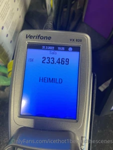 Whoa wtf what a day i bought a computer and a mic and a camera to