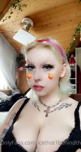 Icethot1behindthescenes part 18