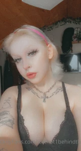 Covid finally got me do i look pale so here is what my day looked like part 9