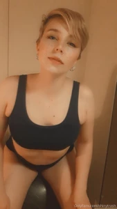 I might be a pizza-loving geek girl but i do try to balance that out part 2