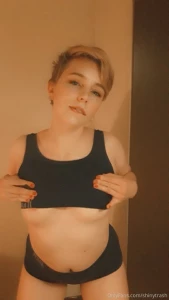 I might be a pizza-loving geek girl but i do try to balance that out part 8