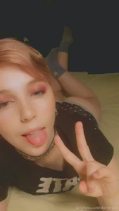 Hi sweetie love for lewd and pizza is a tough balance i tried very