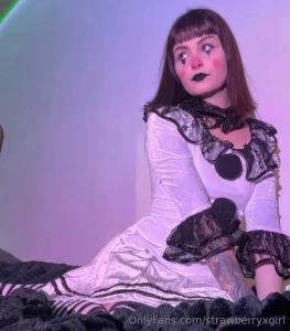 Do you like clown girls ps these pictures get naughtier just wait part 15