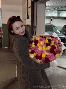 Starting the week with fresh energy and good vibes mondays feel so