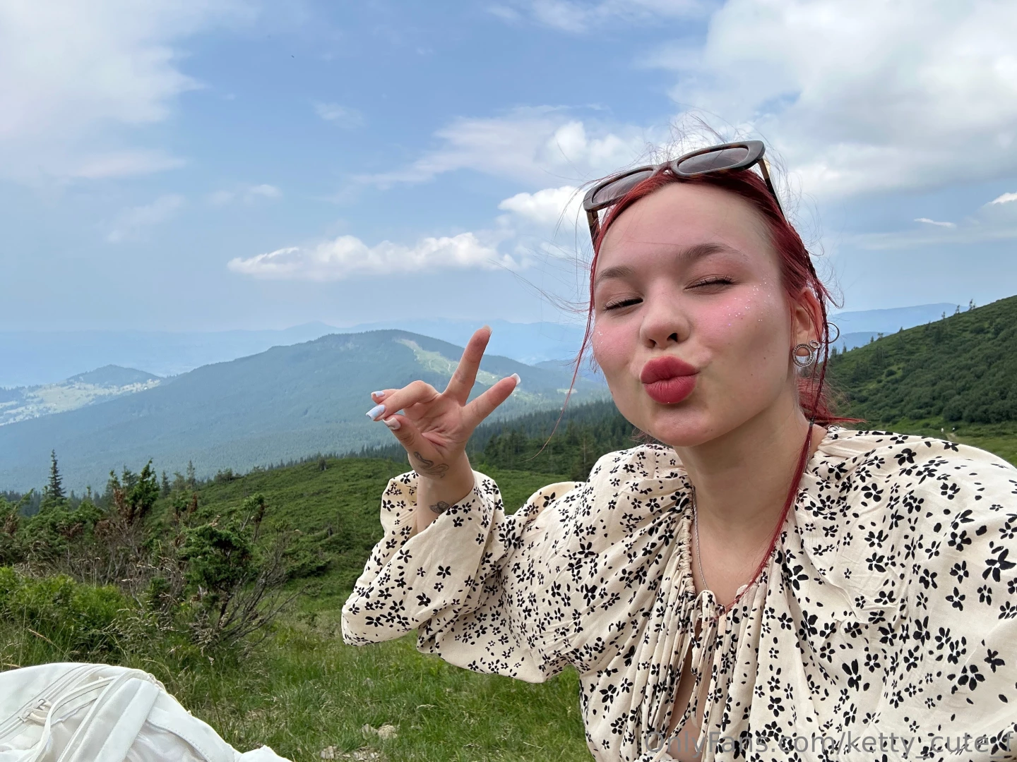 Feeling the beauty of the moment and capturing it forever the world 