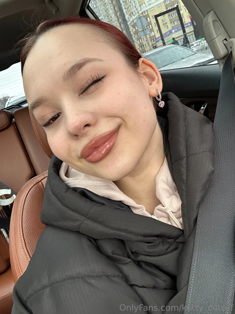 Each strand of hair delicately framed the canvas of my face while the 