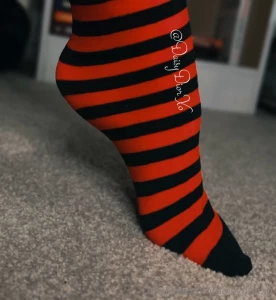 I just know you want to run your tongue along the arch