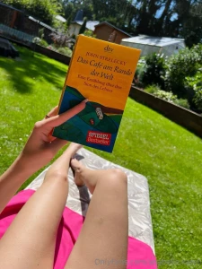 Do you like reading books