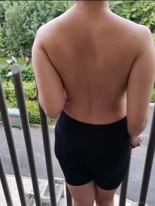 The latest oreo trend watch me try it in my bra and then without as i