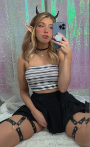 Ooop hand s going places