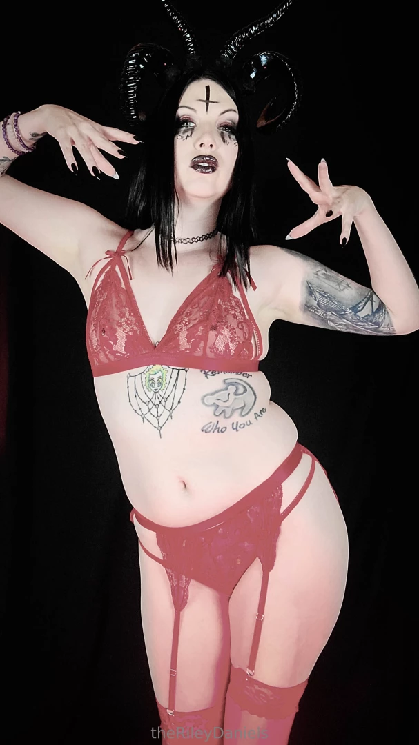 Therileydanielsxxx part 1 