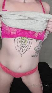 Hey you open my messages