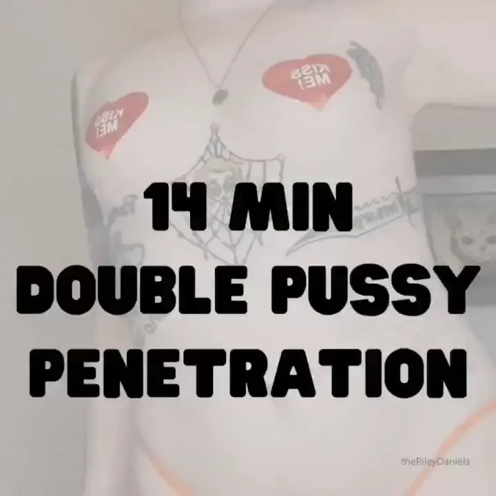 First-time double vaginal penetration holy shit this video is hot 14 