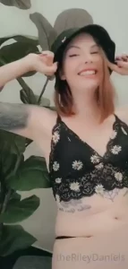 Keep me smiling check your dm s