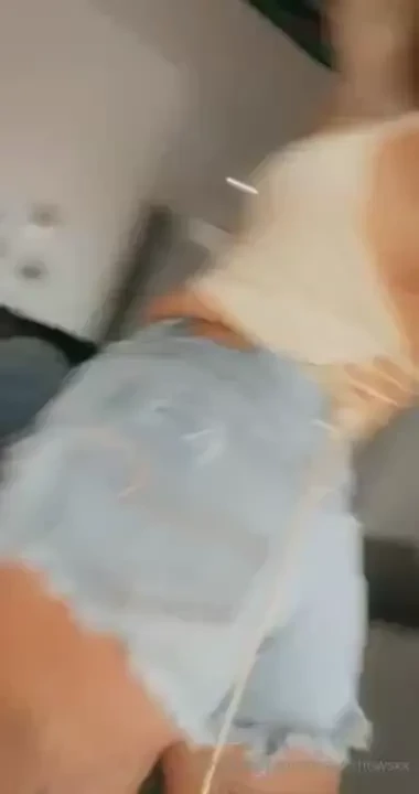 Does your cock wanna play today 
