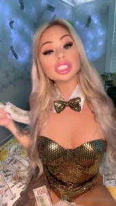 brookeshowsxx - You know what they say bandz a make her dance 