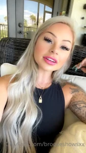 brookeshowsxx - Question do you do girl girl squirting or pussy eating 