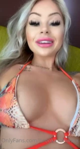 brookeshowsxx - Would you let me wrap my lips around your cock 