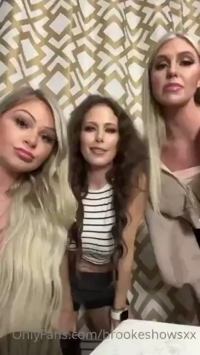 Pretty please hang out with us amp give us your morning wood 